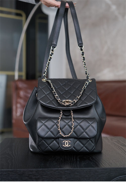 샤넬 24P 듀마 백팩 라지 블랙