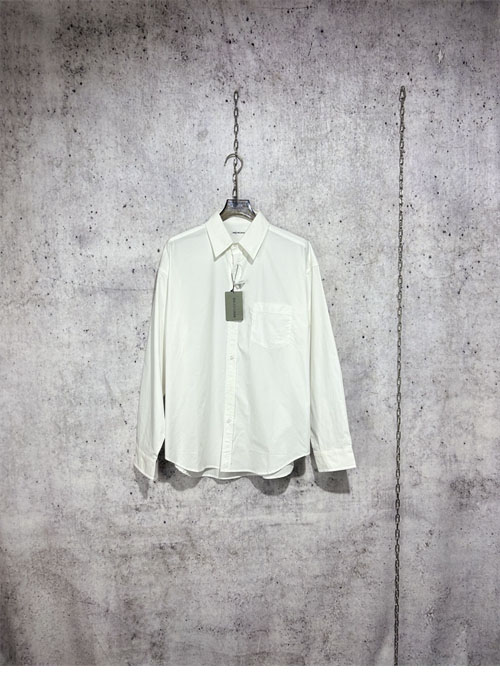 발렌시아가 백로고 긴팔 셔츠