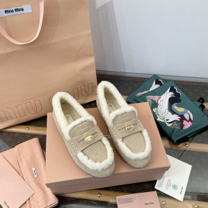 미우미우 스웨이드 로퍼