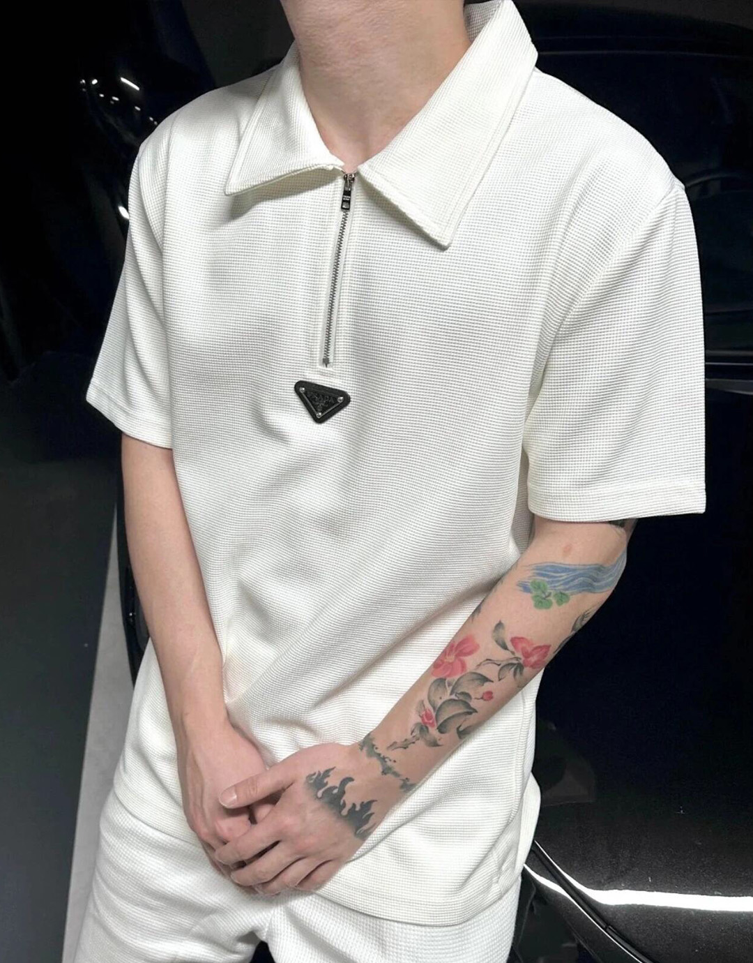 프라다 와플 스틸 와펜 반팔 폴로 카라 티셔츠 “2COLOR”