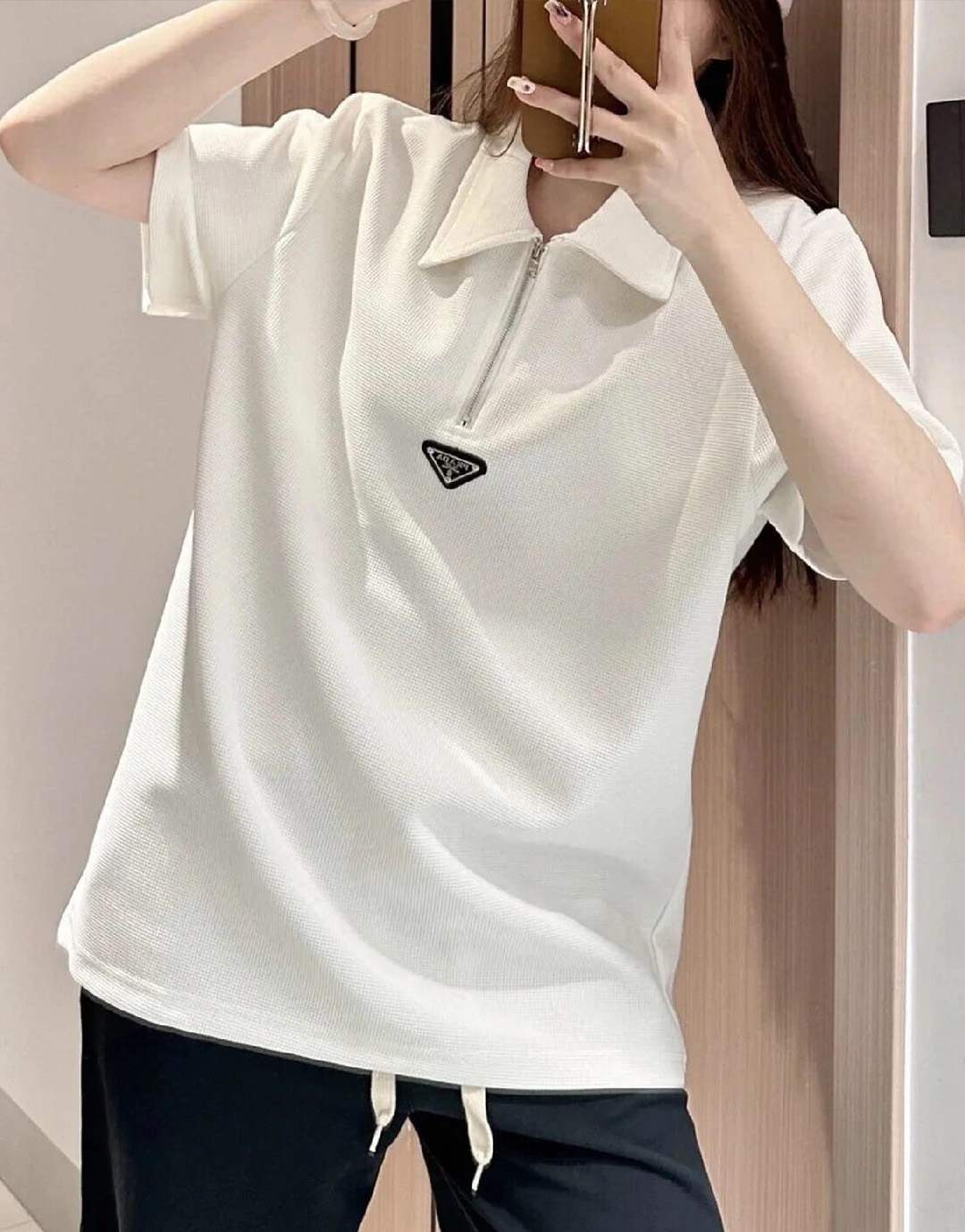 프라다 와플 스틸 와펜 반팔 폴로 카라 티셔츠 “2COLOR”