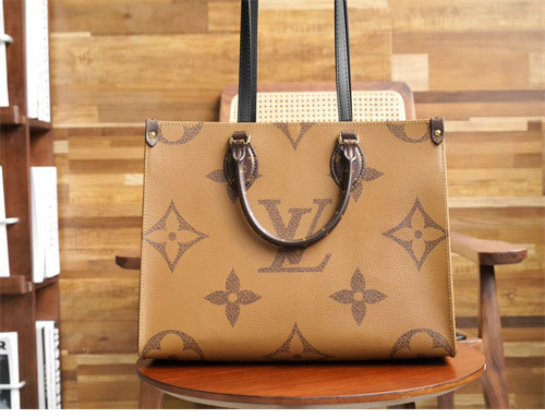 루이비통 온더고 MM 모노그램 M45321