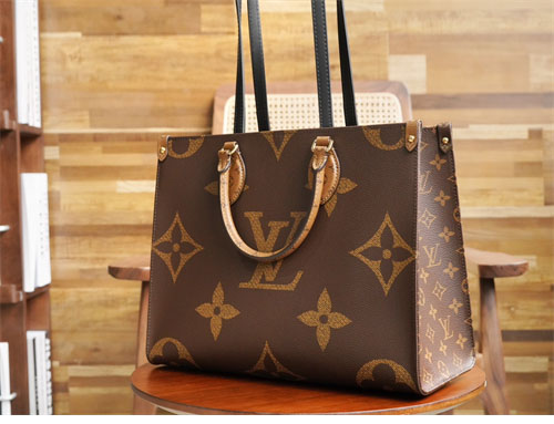 루이비통 온더고 MM 모노그램 M45321