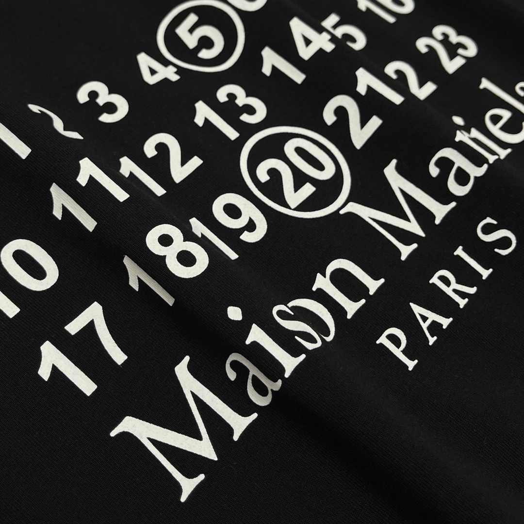 마르지엘라 MM6 시그니처 520 루즈핏 반팔 티셔츠 “2COLOR”