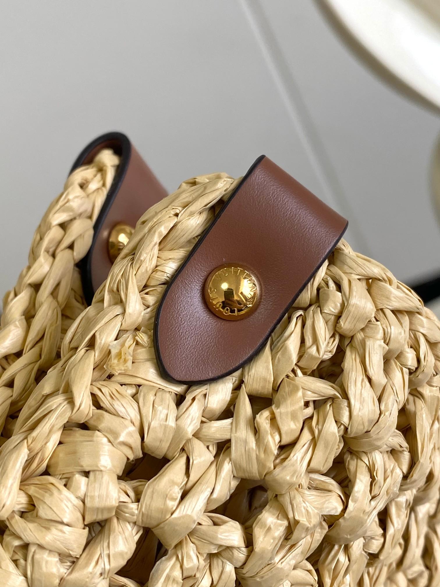 Louis Vuitton On The Go Raffia