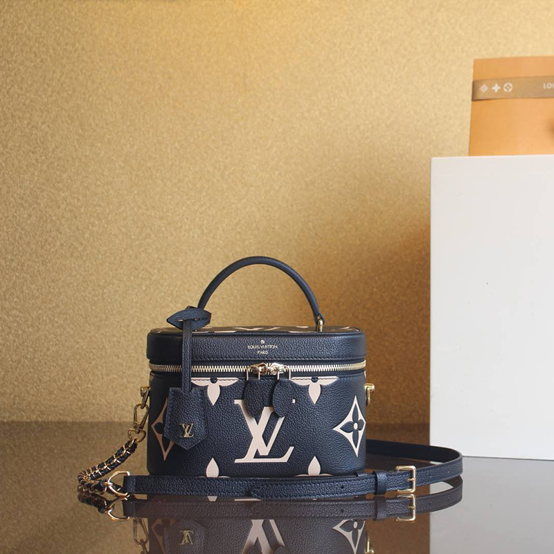 루이비통 베니티 PM 앙프렝뜨 모노그램 M45780