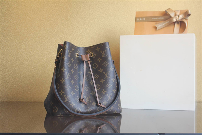 루이비통 네오노에 MM 카라멜 모노그램 M44887