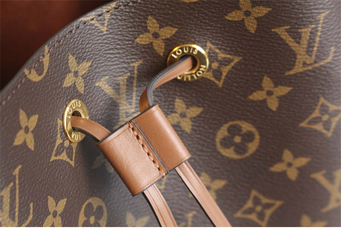 루이비통 네오노에 MM 카라멜 모노그램 M44887