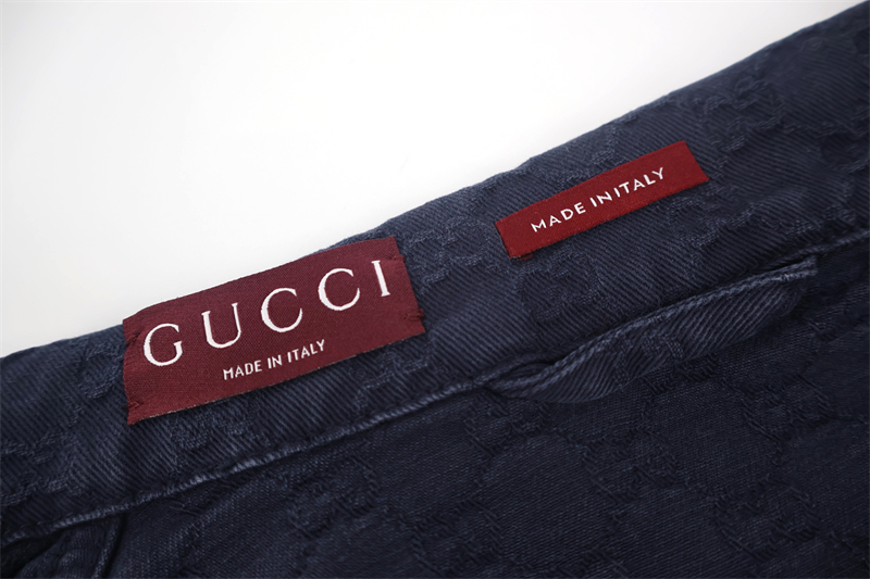 구찌 블리치 GG 코튼 데님 자카드 셔츠