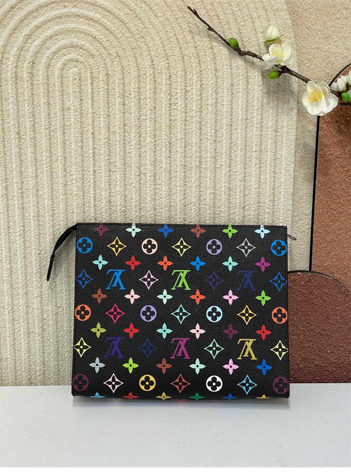 루이비통 x TM 토일렛 파우치 M13746