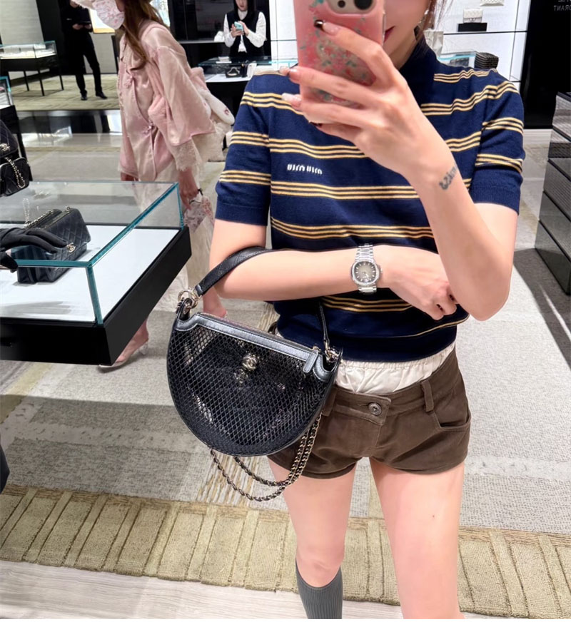 샤넬 25ss 메시 골드메탈 체인 미니 백