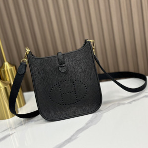 에르메스 미니 에블린 16 Mini Evelyne 16