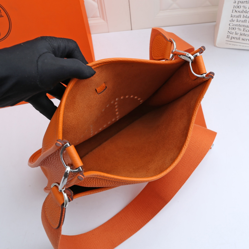 에르메스 에블린 29