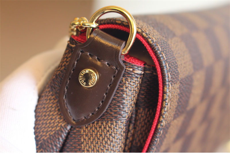 루이비통 페이보릿 크로스백 MM 다미에 캔버스 N41129