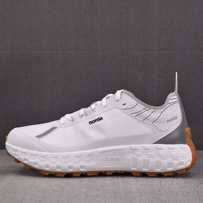 노다 001 스니커즈 화이트 Anti Slip Wear Resistant