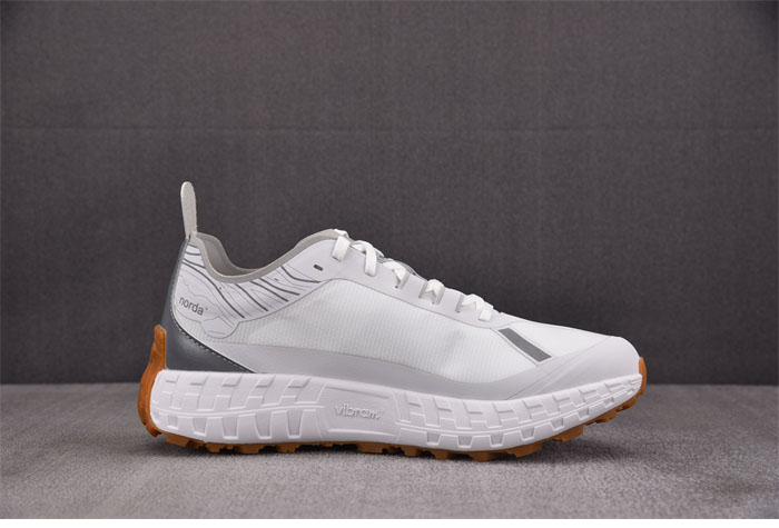 노다 001 스니커즈 화이트 Anti Slip Wear Resistant