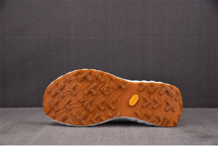 노다 001 스니커즈 화이트 Anti Slip Wear Resistant