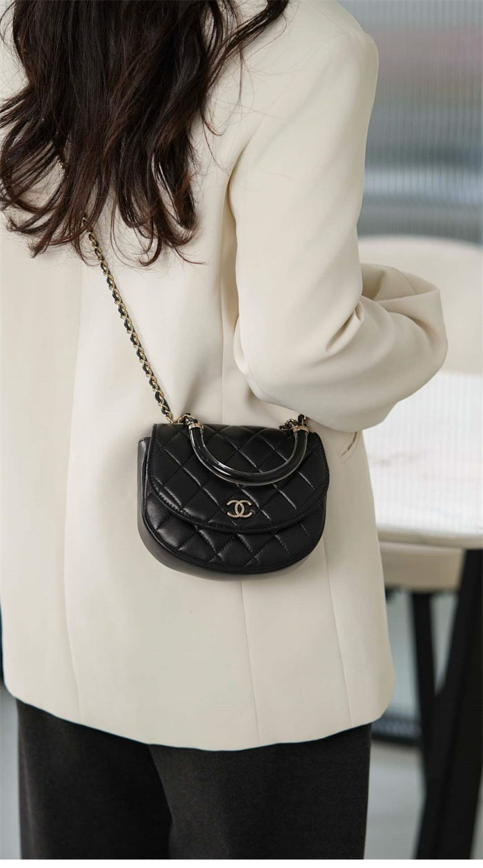 샤넬 25c 체인 클러치 크로스백