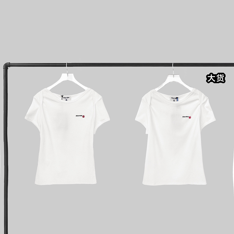 미우미우 x 프티바토 로고 반팔티셔츠