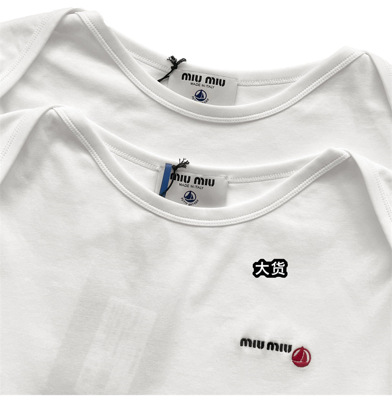 미우미우 x 프티바토 로고 반팔티셔츠