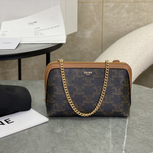 셀린느 체인 클러치 트리옹프 캔버스 탄 10E382