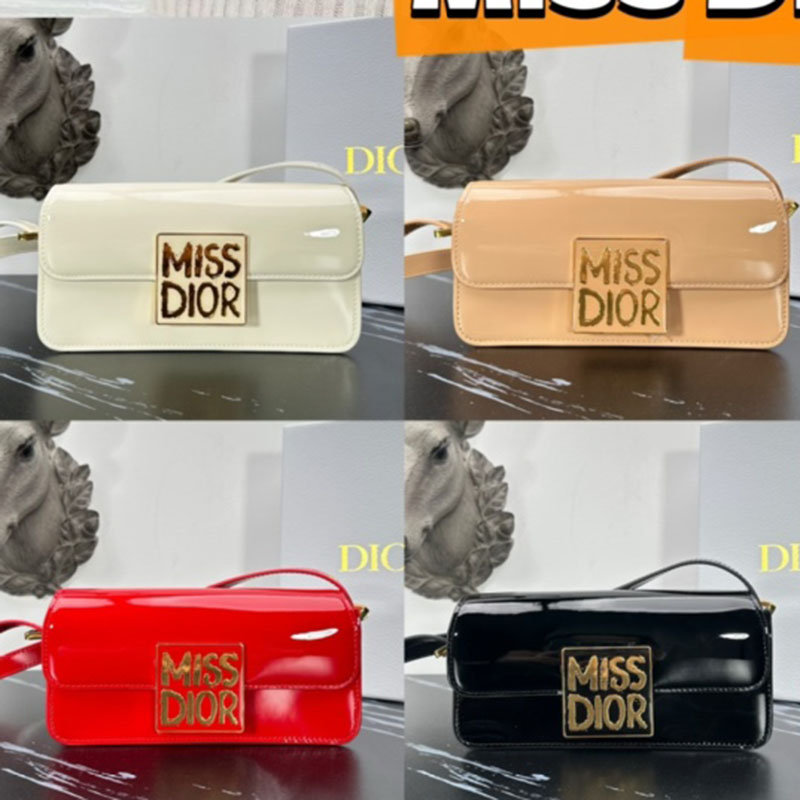 디올 Miss Dior Graffiti 플랩백