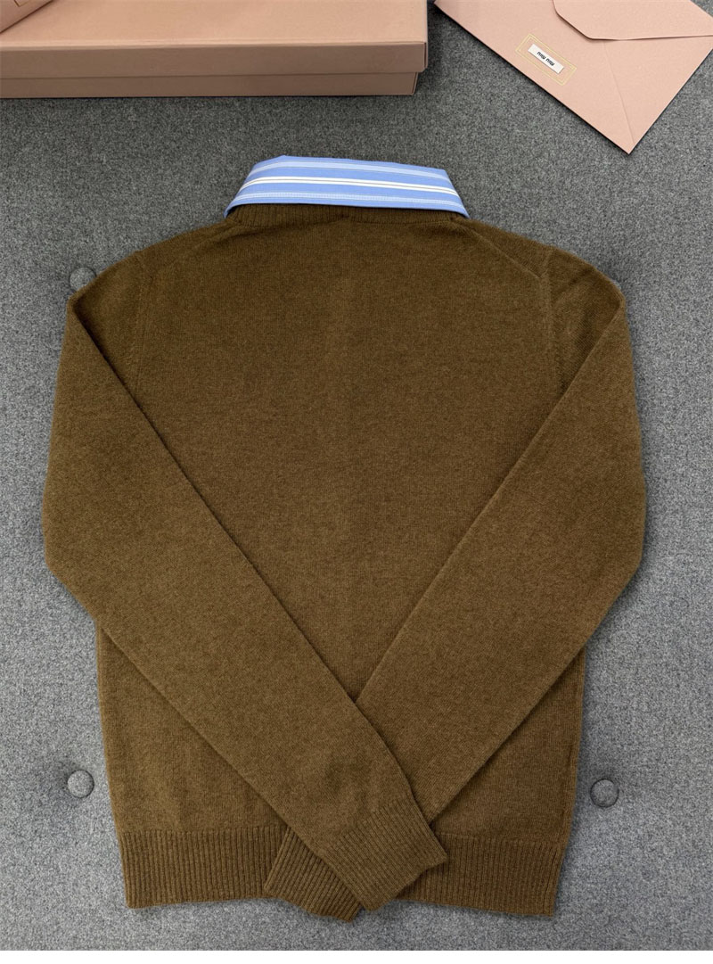 미우미우 카라 엠벨리시드 캐시미어 가디건