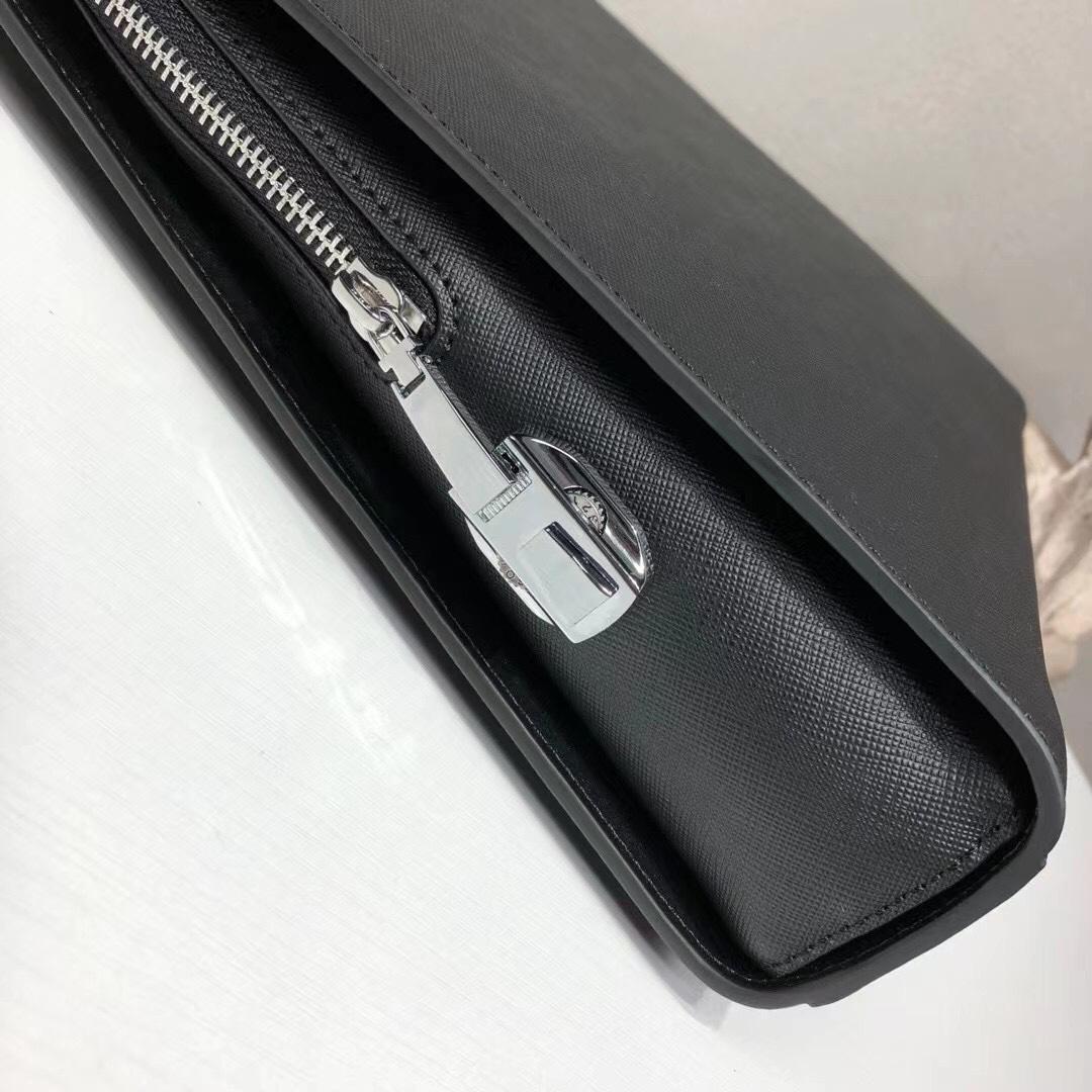 프라다 Saffiano Tote