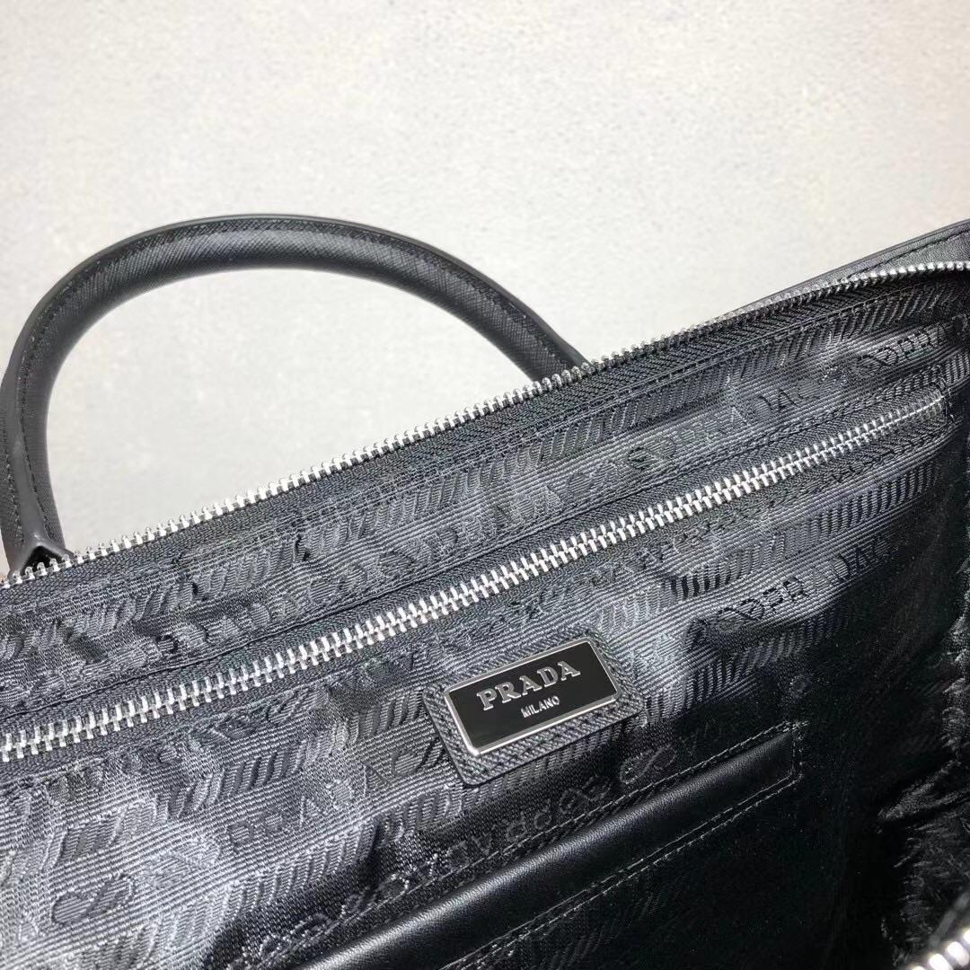프라다 Saffiano Tote