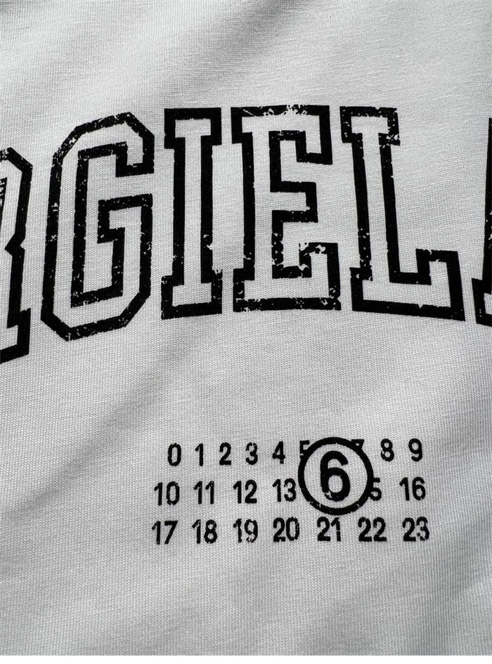 메종 마르지엘라 MM6 로고 반팔 티셔츠