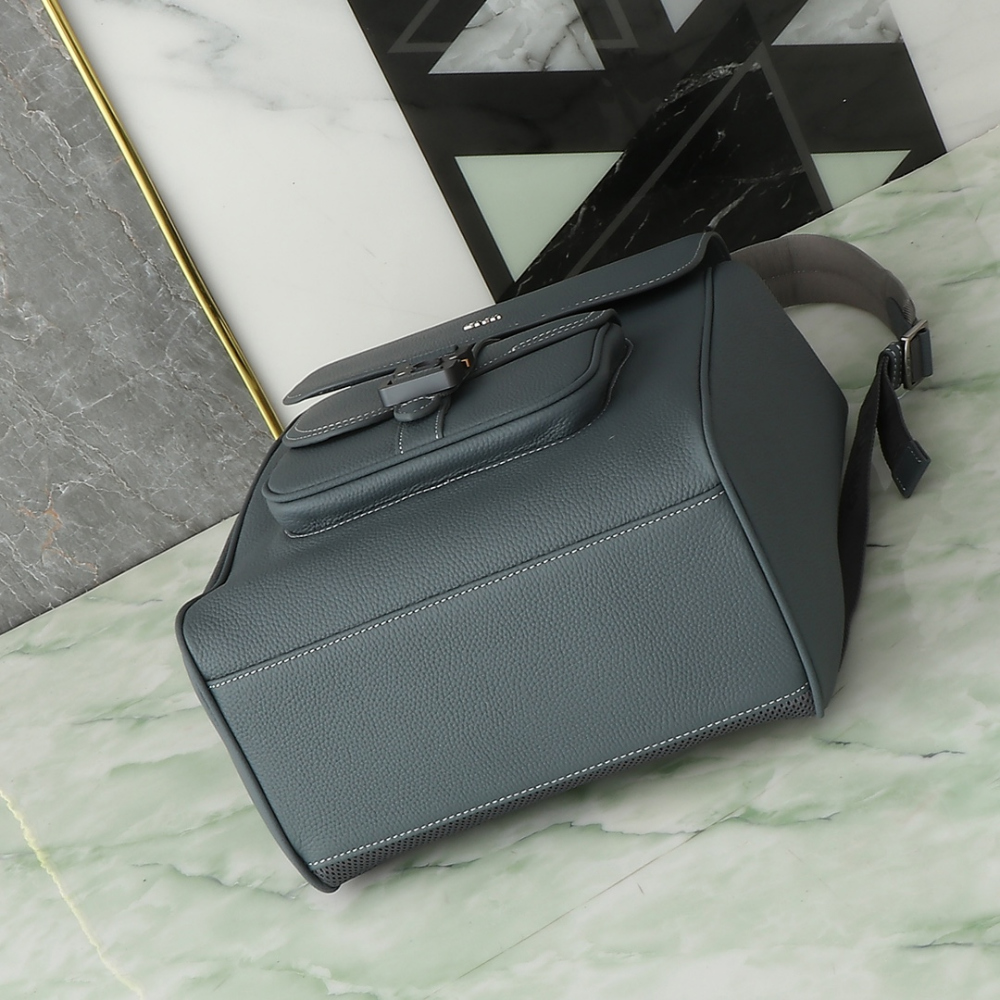 디올 Saddle Backpack With Flap