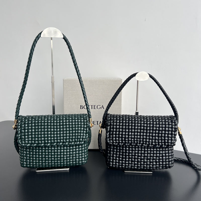 보테가 베네타 스윙 백 764073