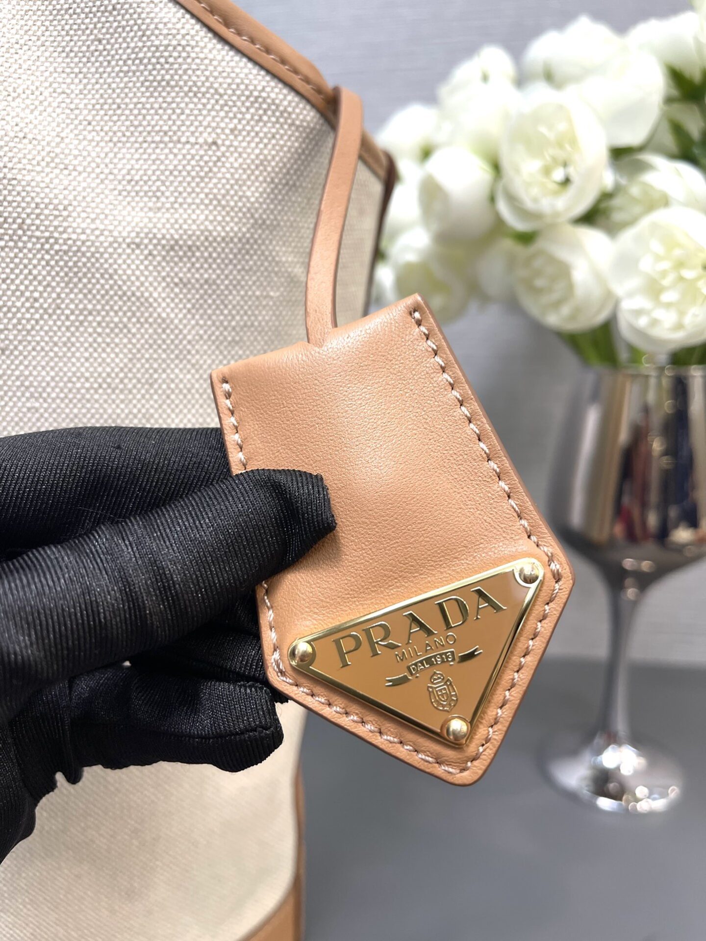 프라다 린넨 레더 버클 백 37.5*30*13CM