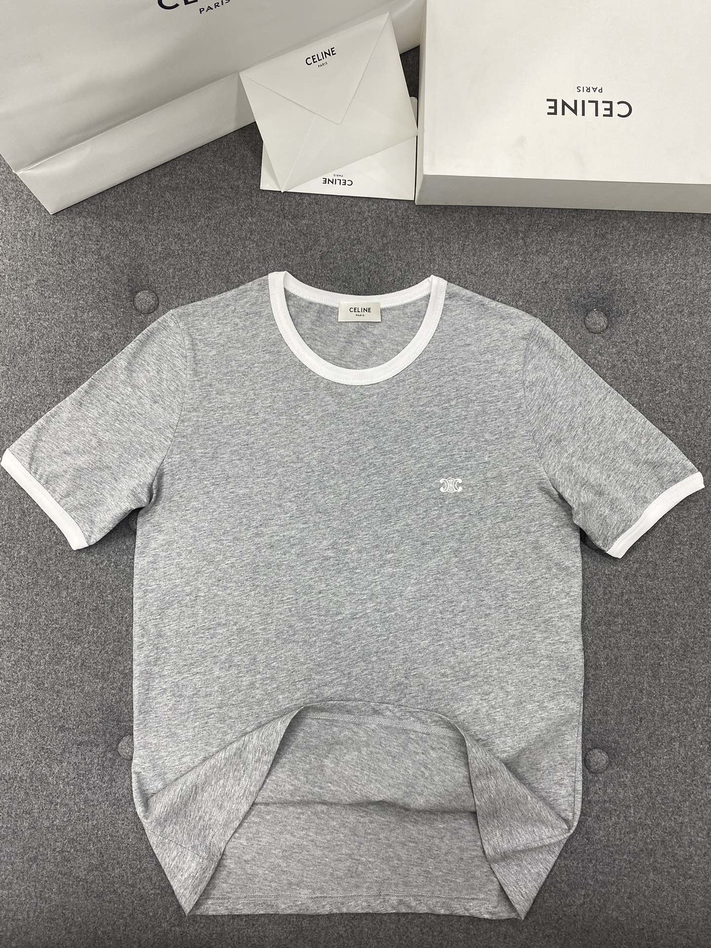 셀린느 70’S 트리옹프 코튼 저지 반팔 티셔츠