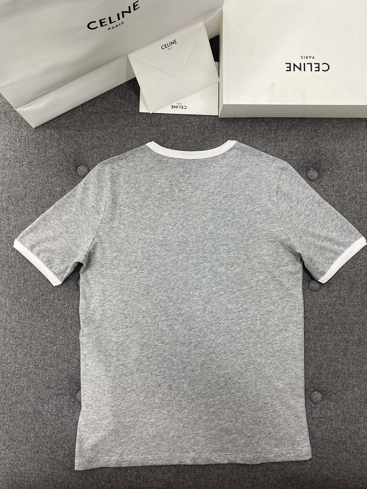 셀린느 70’S 트리옹프 코튼 저지 반팔 티셔츠