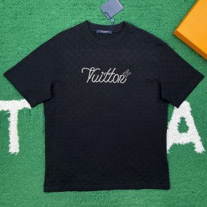 루이비통 LV 플라워 시그니처 엠벨리시드 반팔 티셔츠