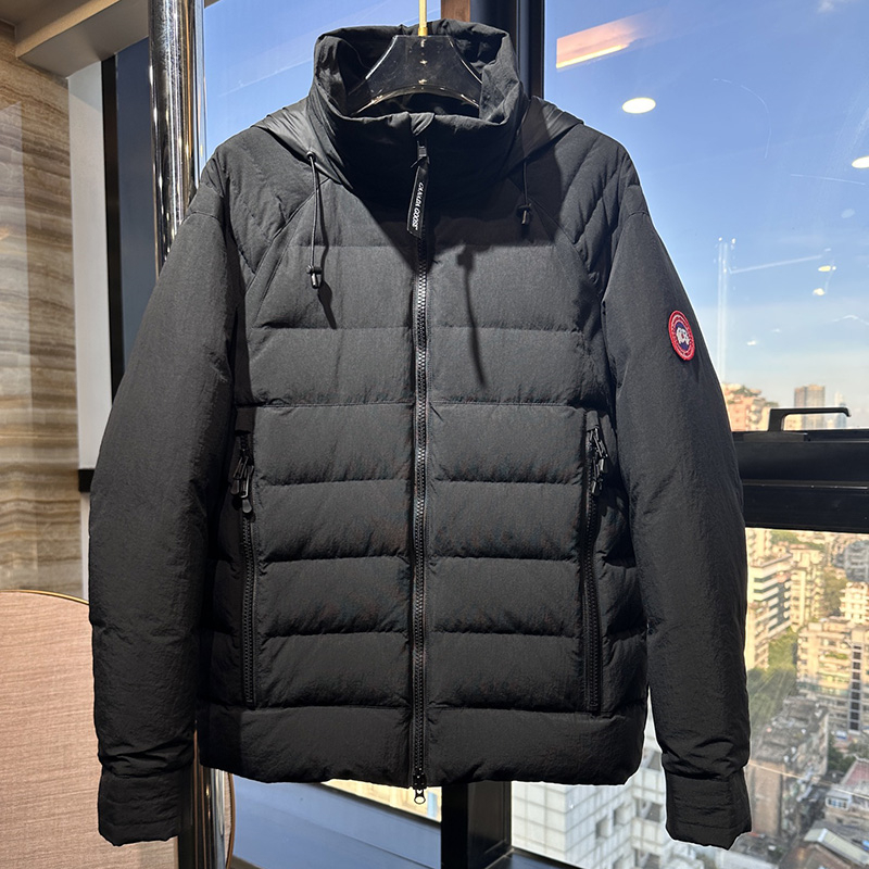 캐나다구스 하이브리드 퀼티드 니트 후드 자켓 블랙