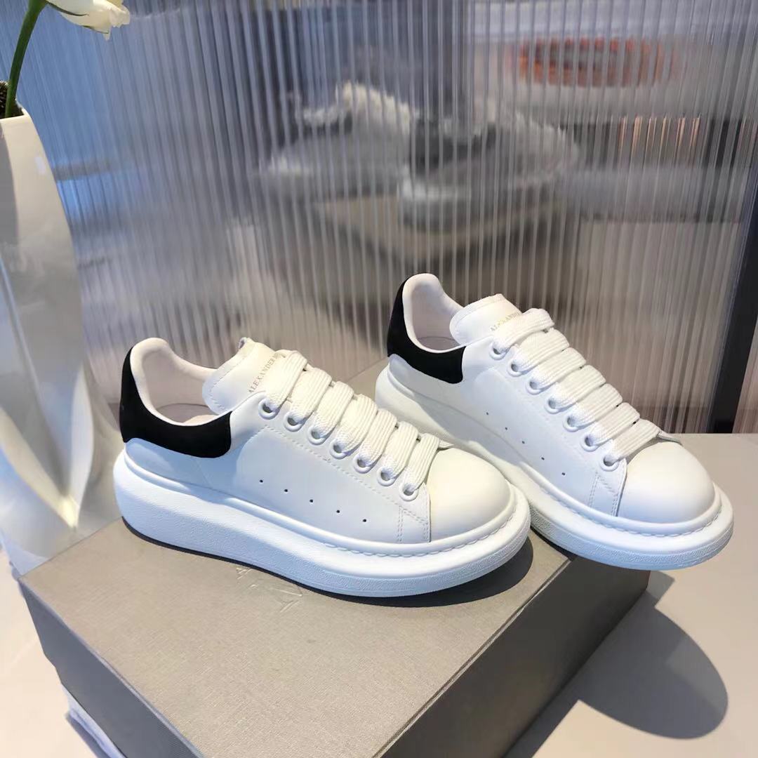 알렉산더 맥퀸 오버솔 스니커즈