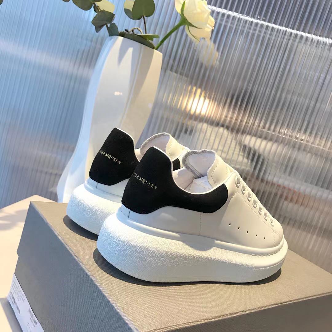 알렉산더 맥퀸 오버솔 스니커즈