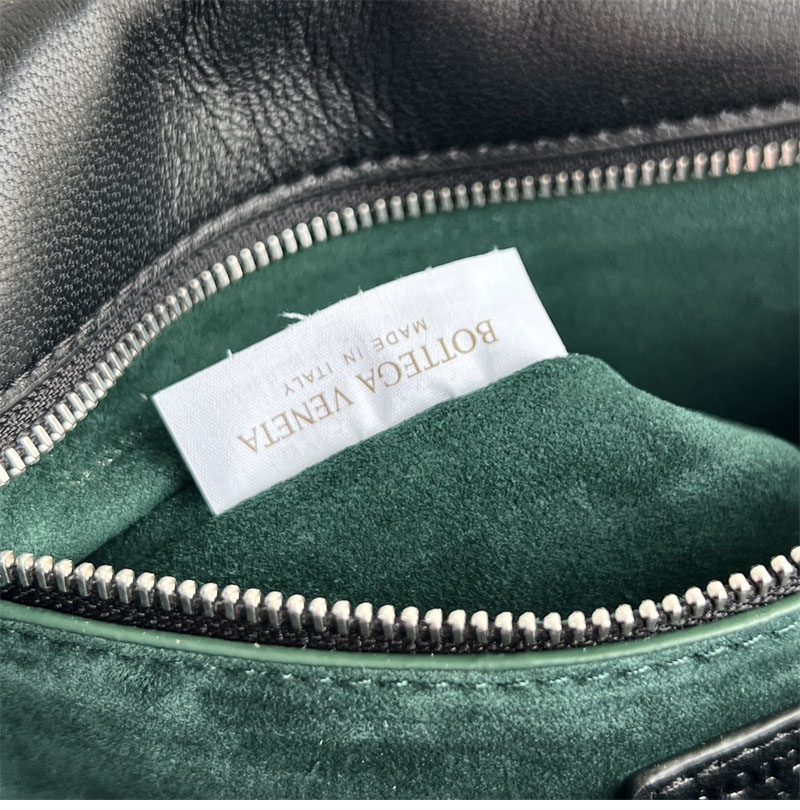 보테가베네타 베네토 플랩 메신저 백 843836