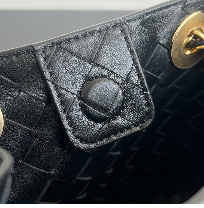 보테가베네타 인트레치아토 파라슈트 스몰 체인 스트랩 “ 4 COLOR ”