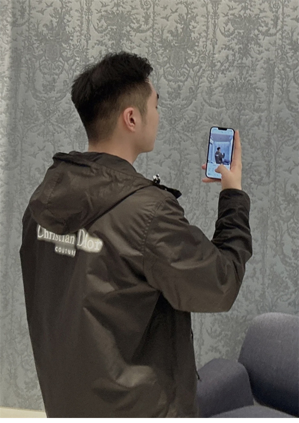 디올 Couture 헤일로 이펙트 윈드브레이커 자켓