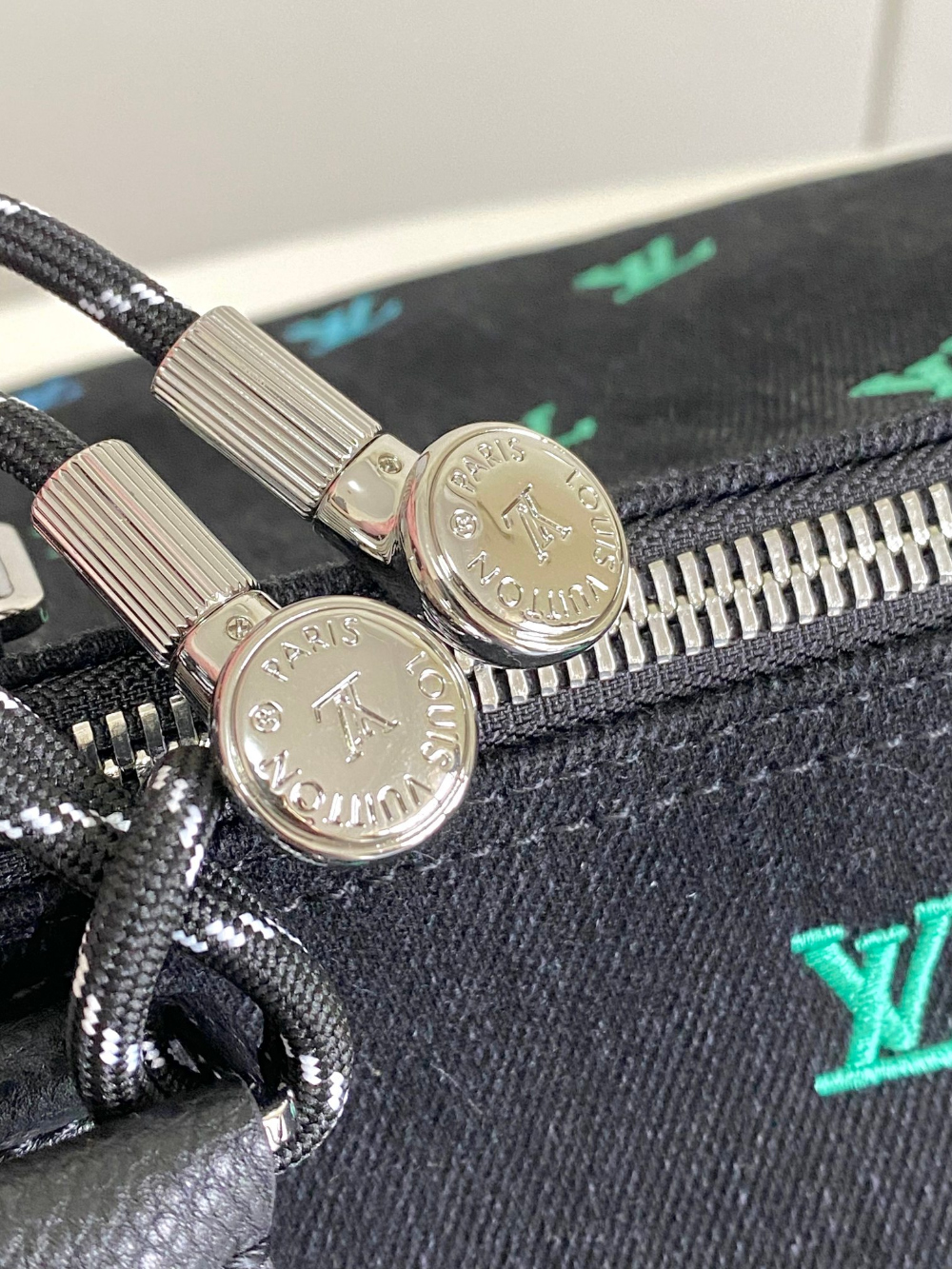 Louis Vuitton Keepall Bandouliere 50