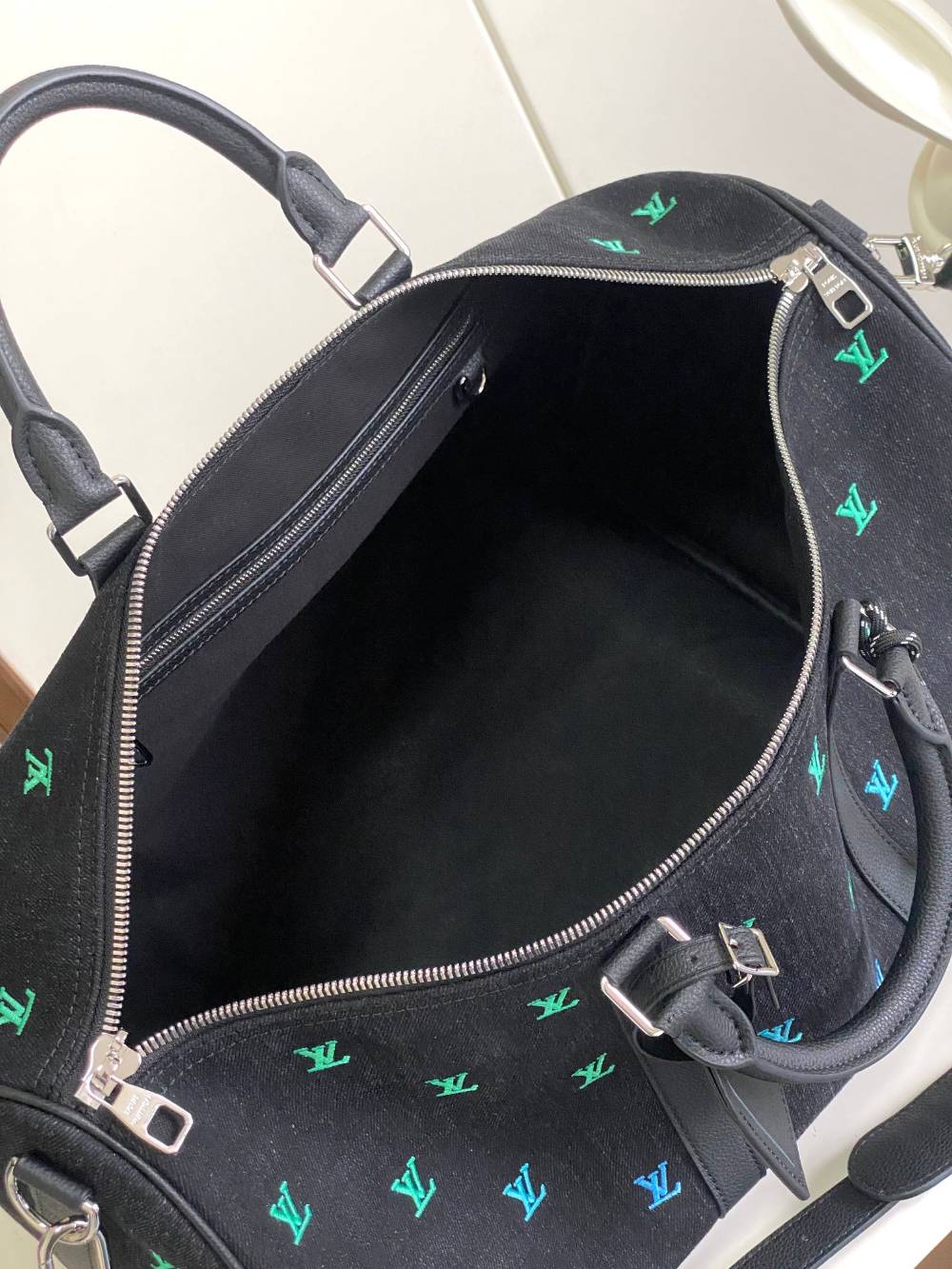 Louis Vuitton Keepall Bandouliere 50