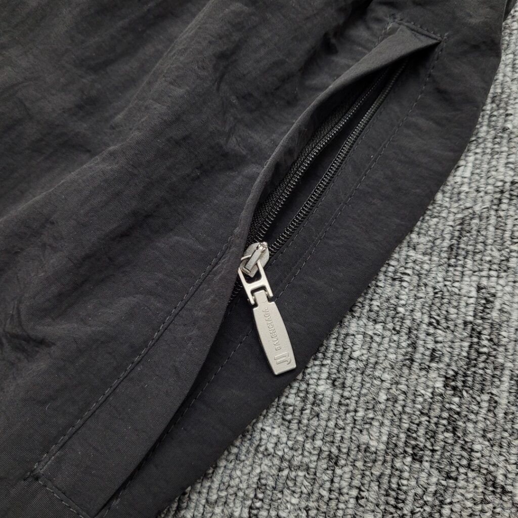 발렌시아가 로고 트랙 쇼츠