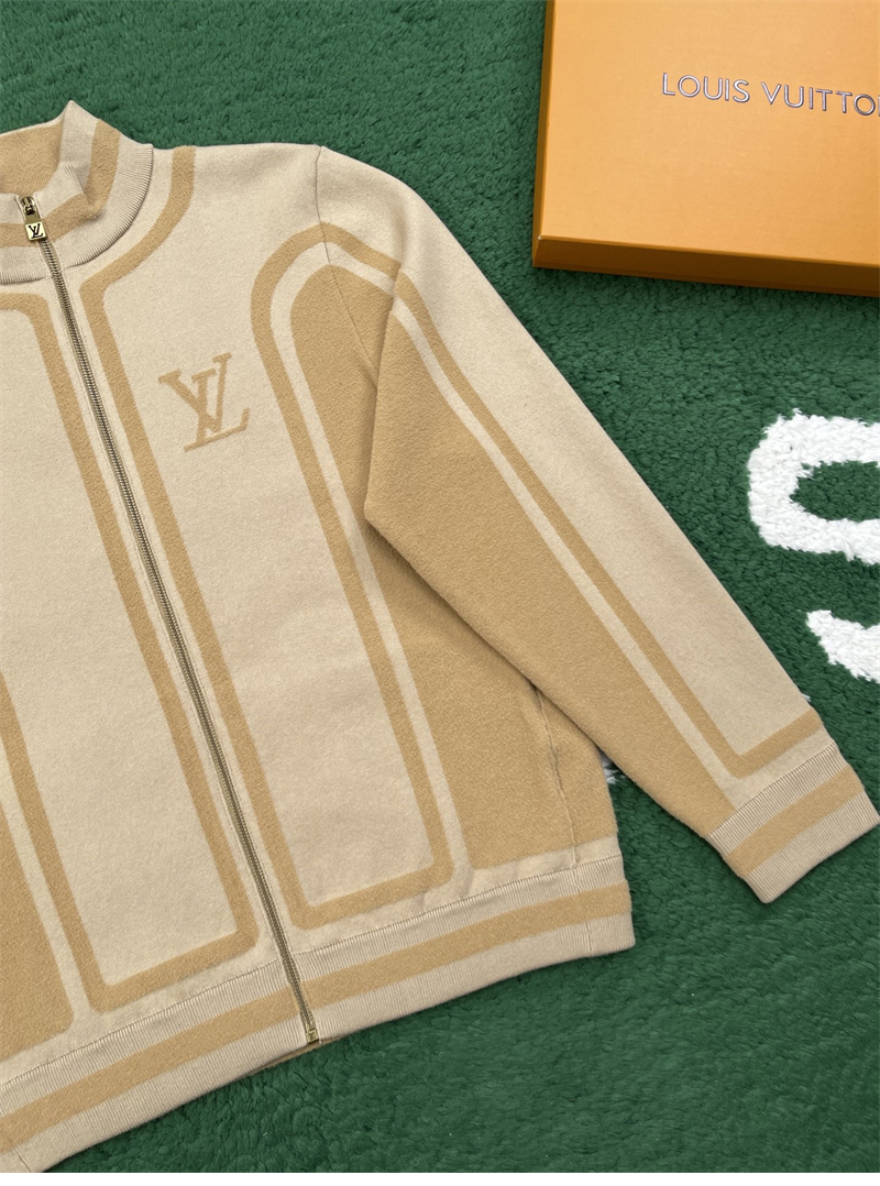루이비통 하우스 시그니처 니트 트랙 탑