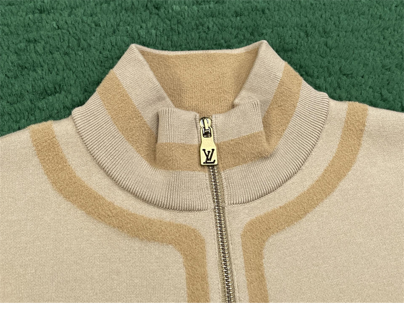 루이비통 하우스 시그니처 니트 트랙 탑
