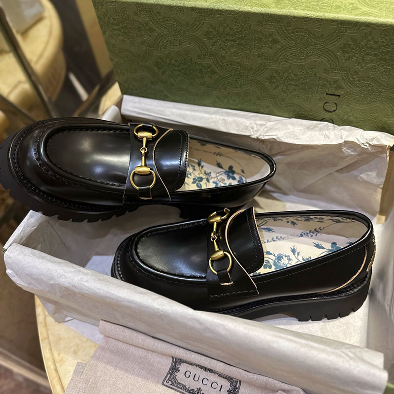 구찌 러그 솔 홀스빗 로퍼