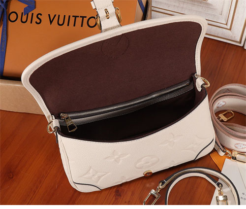 루이비통 다이앤 모노그램 앙프랭뜨 레더 숄더 겸 크로스백 M46388