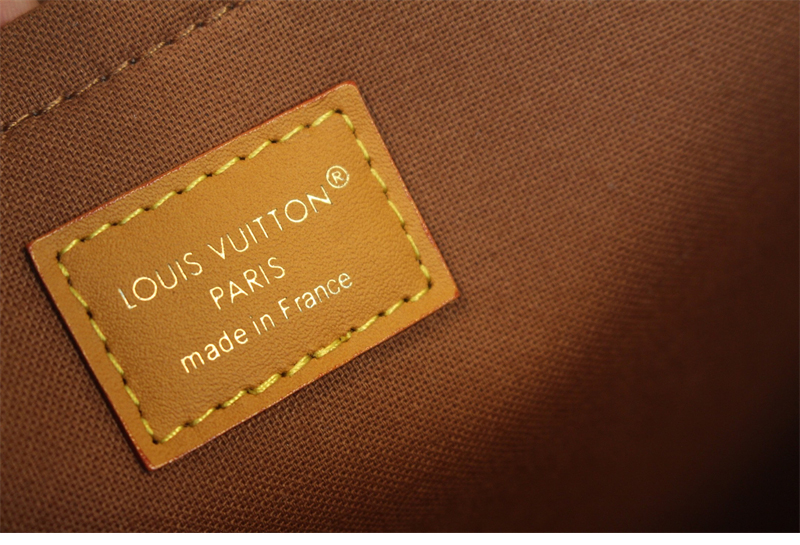 루이비통 사첼 메신져 백 모노그램 M14723